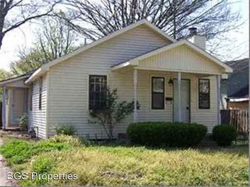 1st image of 1205 Woodlawn Ave