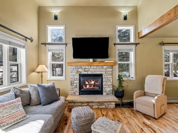 1805 Hunters Dr, Steamboat Springs, CO 80487