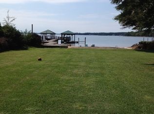 704 Isle Of Pines Rd, Mooresville, NC 28117