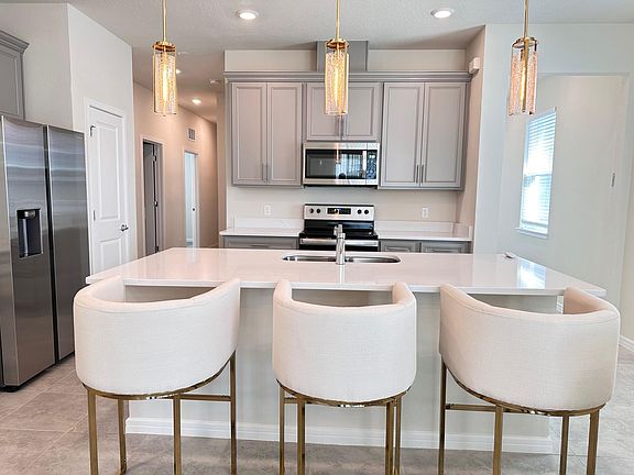 3rd image of 1958 Summer Serenity Dr
