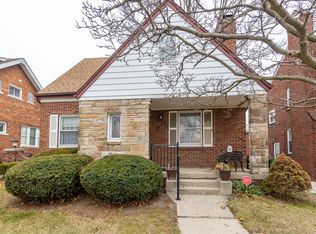 8111 Warren Blvd, Center Line, MI 48015