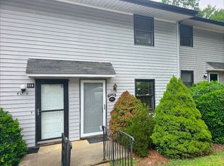 4012 S Bend Dr, Winston Salem, NC 27107