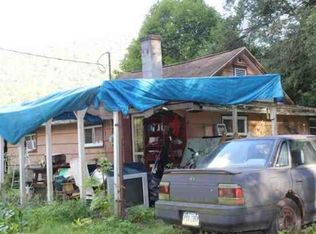 415 Hemlock Dr, Trout Run, PA 17771