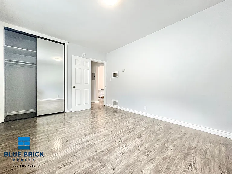 1526 Corinth Ave #9 — Photo 2