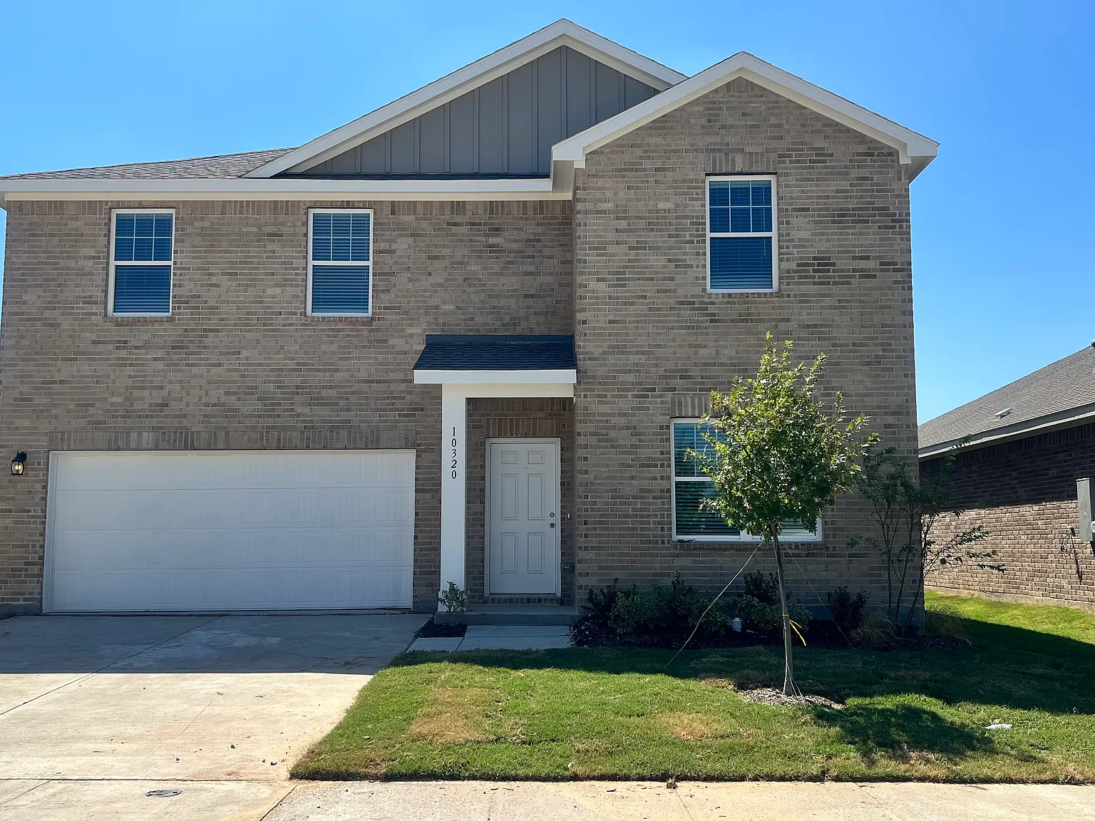 10320 Holycross Ln — Photo 1