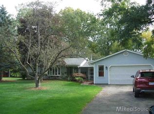 50550 Cedargrove Rd, Shelby Township, MI 48317