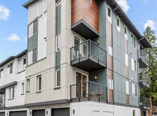 Aurea, Sammamish, WA 98074