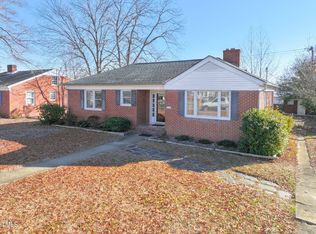 1220 Charlotte St, Roanoke Rapids, NC 27870