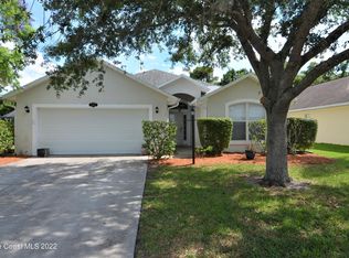 948 Tavernier Cir NE, Palm Bay, FL 32905