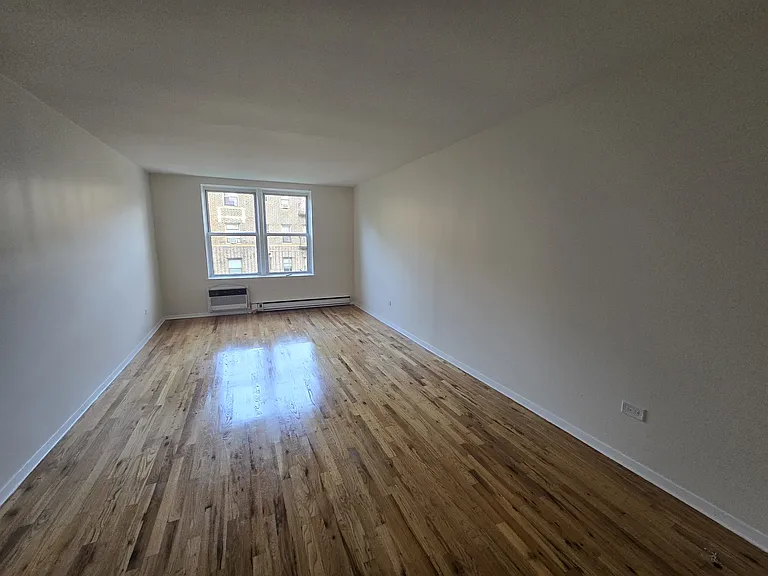 3128 29th St #4A — Photo 3