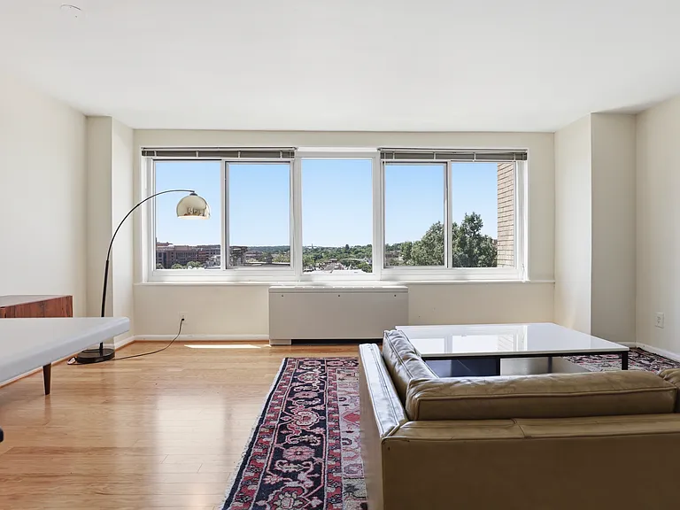 1330 New Hampshire Ave NW #715 — Photo 4