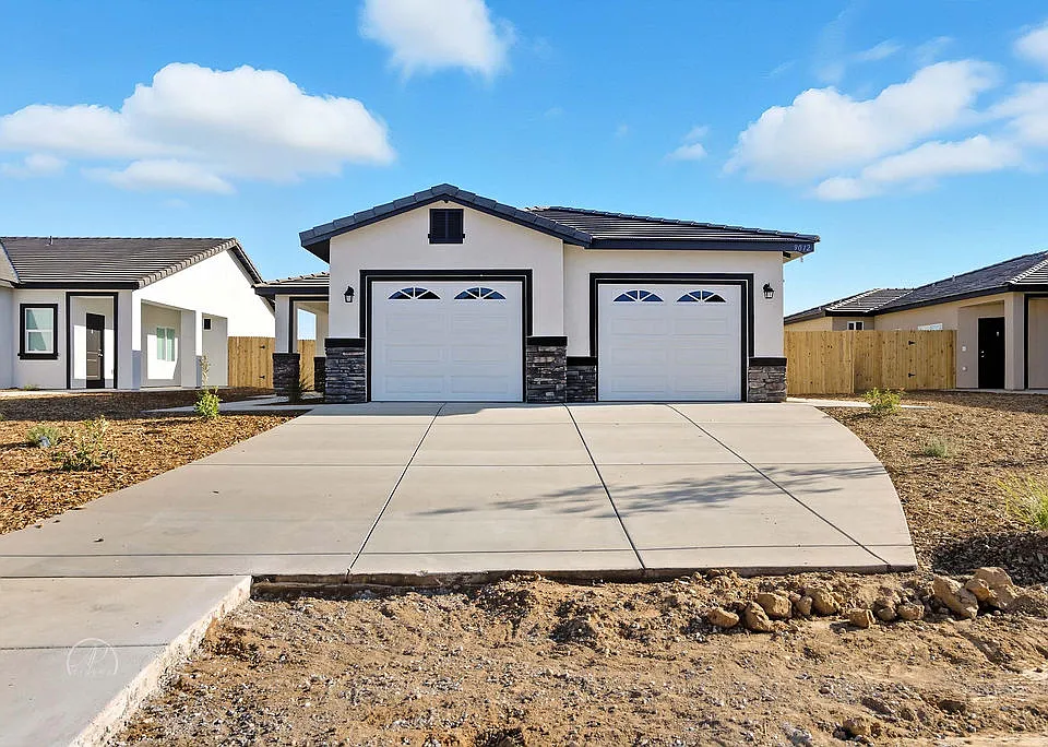 9003 Owl Canyon Ln #B