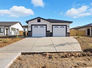 9003 Owl Canyon Ln #B, Bakersfield, CA 93306