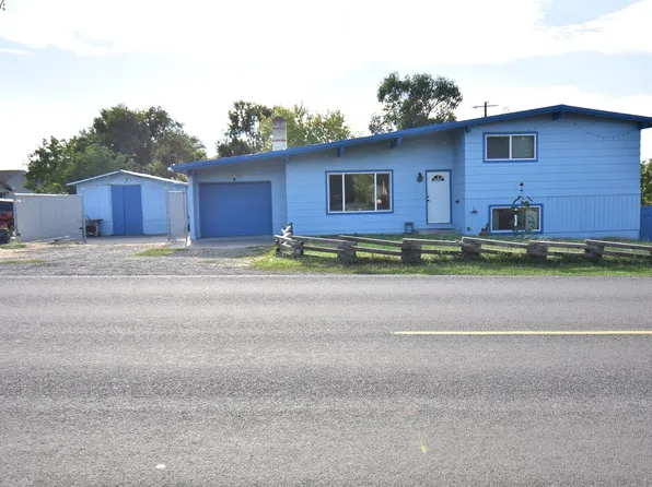 2325 E 11th St, The Dalles, OR 97058