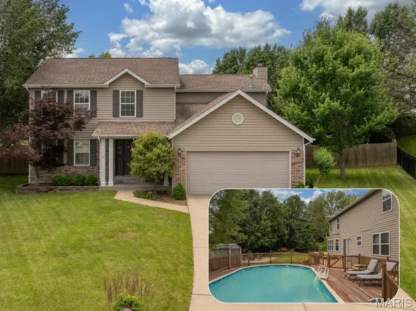 4 Green Circle Ct, Saint Peters, MO 63376