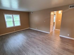 1336 E Randolph Ct APT A, Milwaukee, WI 53212