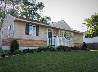2411 Hartford Dr, Glendora, NJ 08029