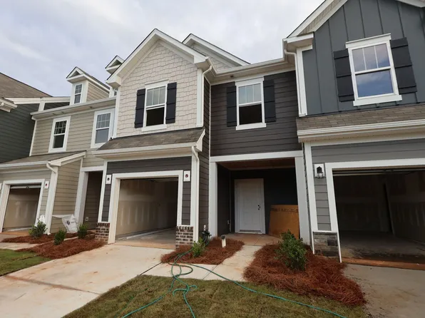 2692 Yeager Dr NW, Concord, NC 28027