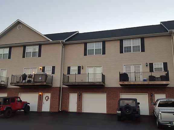 2nd image of 520 Grays Pointe Court Old Gray Station Rd