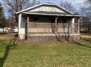 506 W Eisenhower Dr, Mishawaka, IN 46545