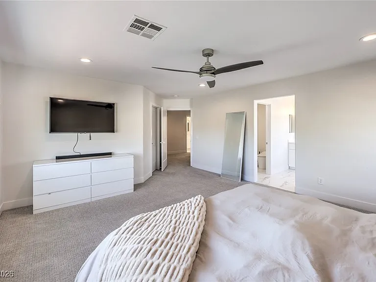 5404 Avent Ferry St — Photo 18