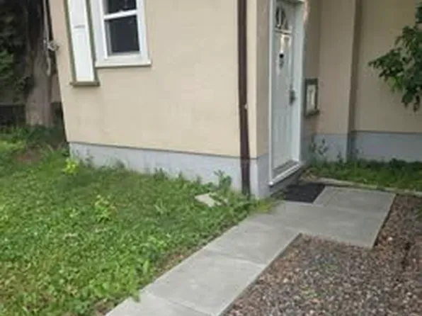 62 Machar Ave, Thunder Bay, ON P7B 2Y3