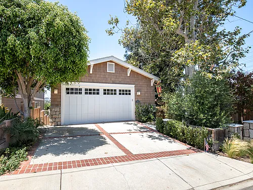 3613 Walnut Ave Photo 1