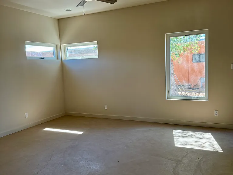 1608 Wilmoore Dr SE — Photo 4