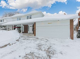 18 Deerpath Rd, Toronto, ON M3A1R5