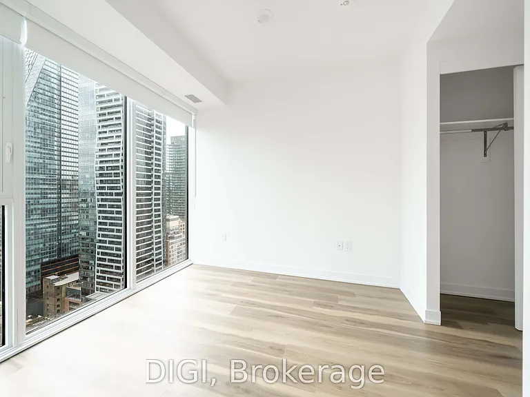 8 Gloucester St #2603 — Photo 16
