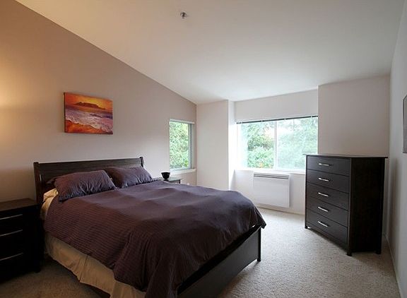 5th image of 12430 NE 7th Pl #2430
