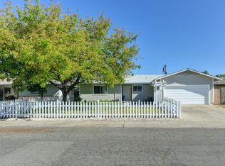 5413 Fernwood Way, Sacramento, CA