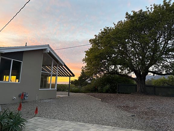3rd image of 1350 Santa Teresita Dr