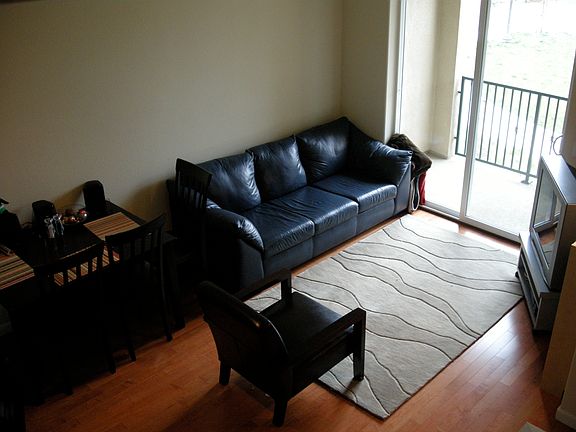 3rd image of 1393 McKinley Ct