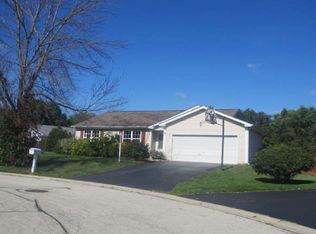 1306 Pelican Ct, Zion, IL 60099