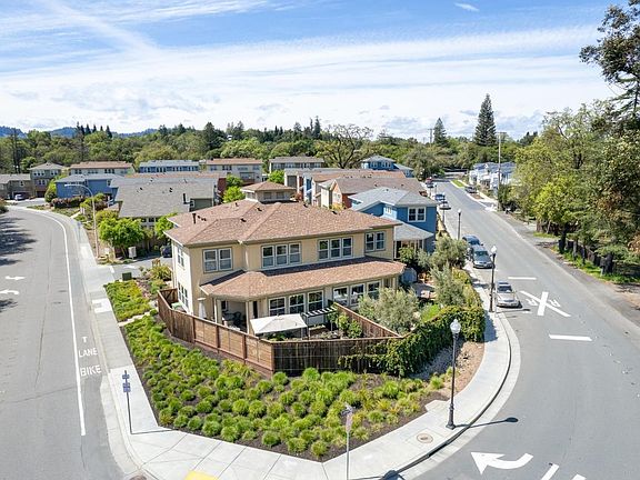 3rd image of 101 Grayson Way