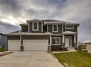 5211 NE 91st St, Kansas City, MO 64156