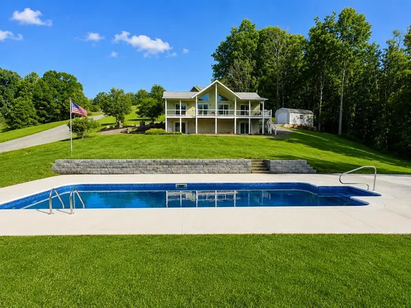 906 Turkey Run, Woodlawn, VA 24381