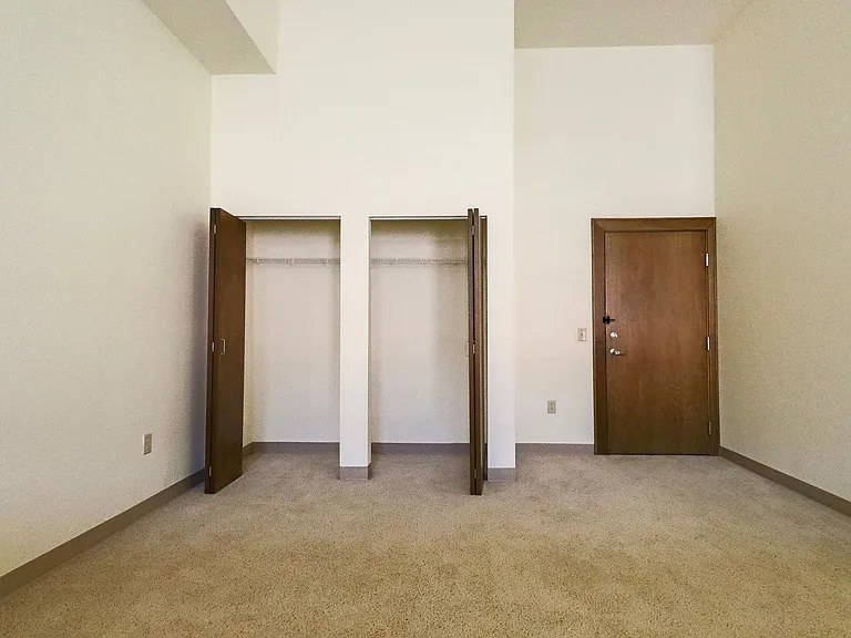 East High Apartments — Photo 106