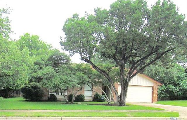 1st image of 11111 Oak Knoll Dr