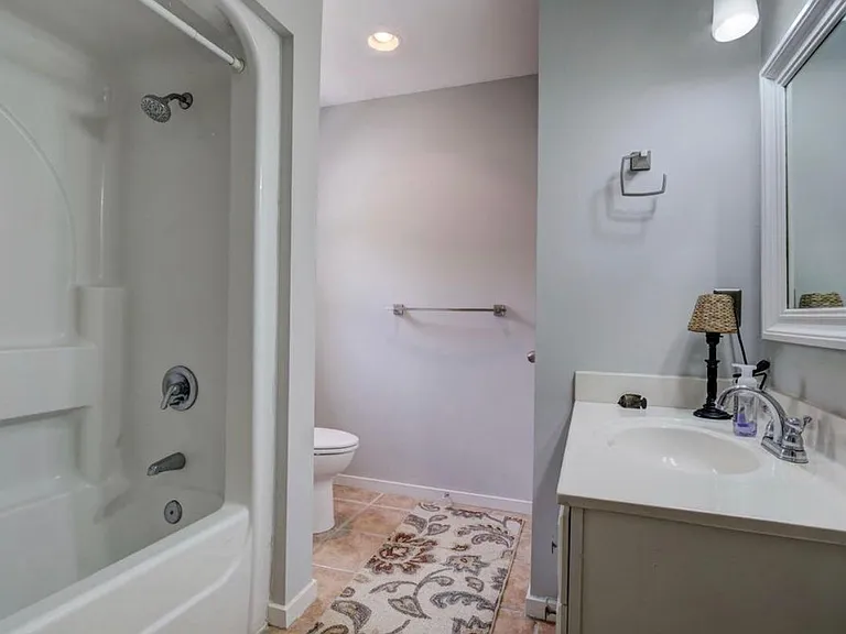 1306 Portside Ln — Photo 12