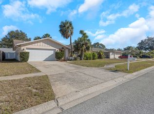 2379 Moore Haven Dr W, Clearwater, FL 33763