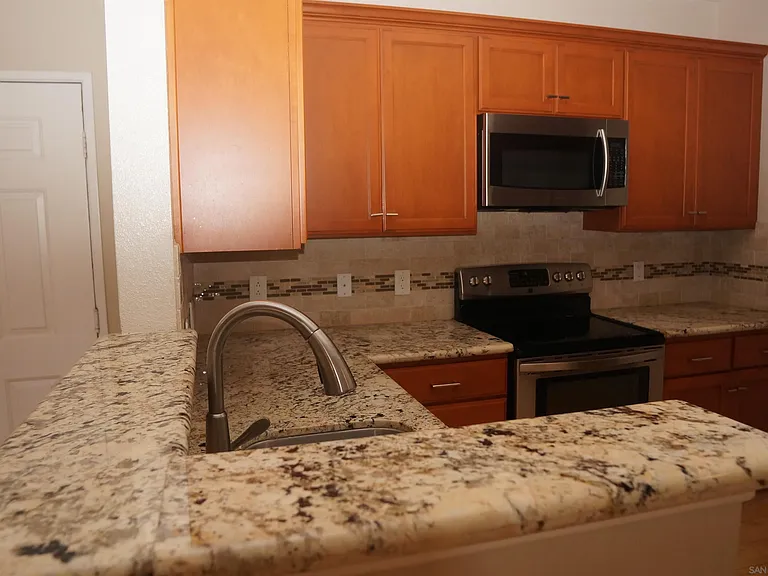 3840 Elijah Ct #816 — Photo 46