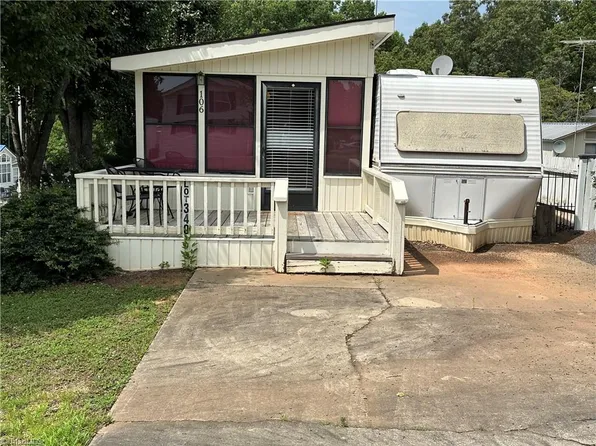 106 Pier Ave, New London, NC 28127