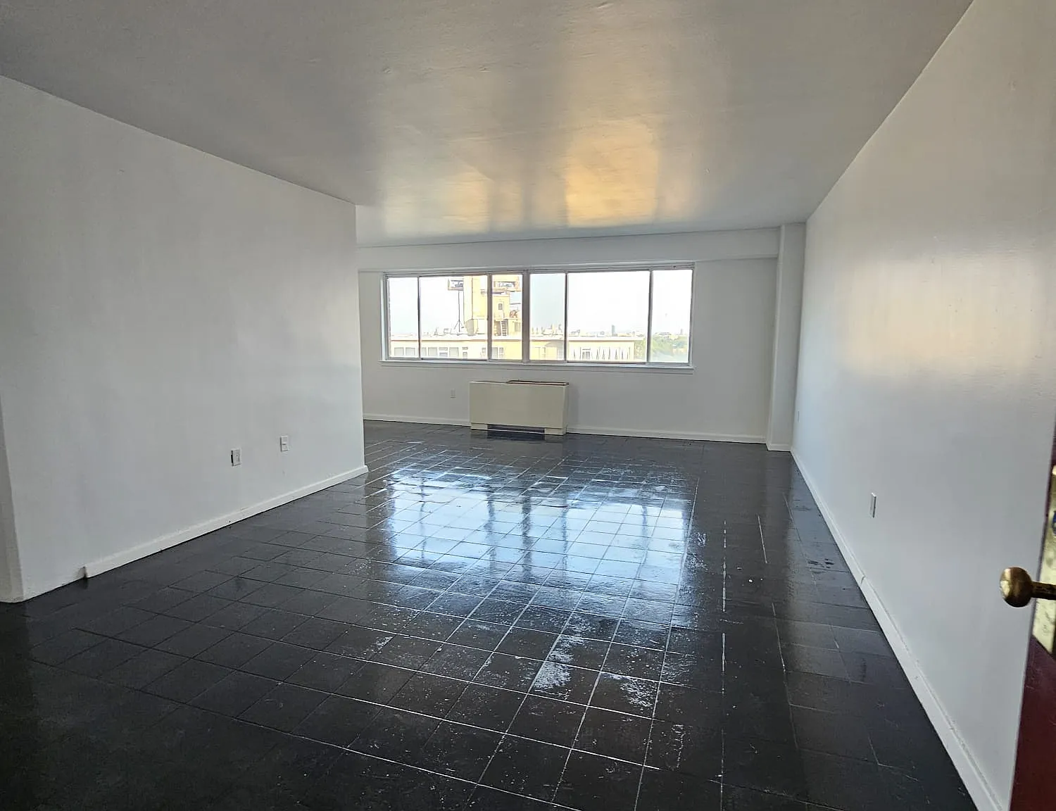 2 bed, $2,250 — Photo 4