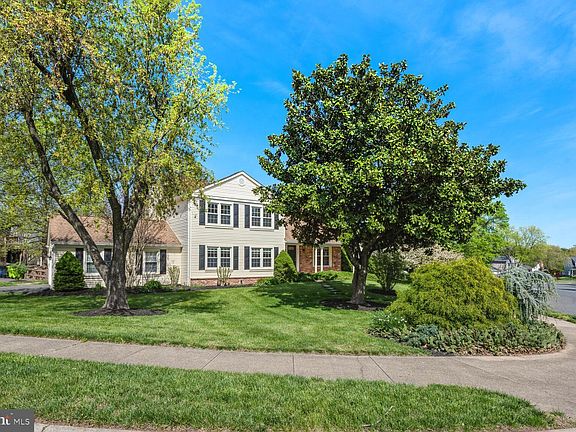2nd image of 4321 General Kearny Ct