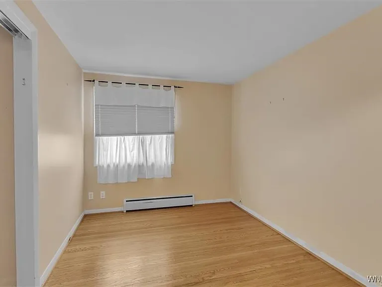 116 Segsbury Rd — Photo 13