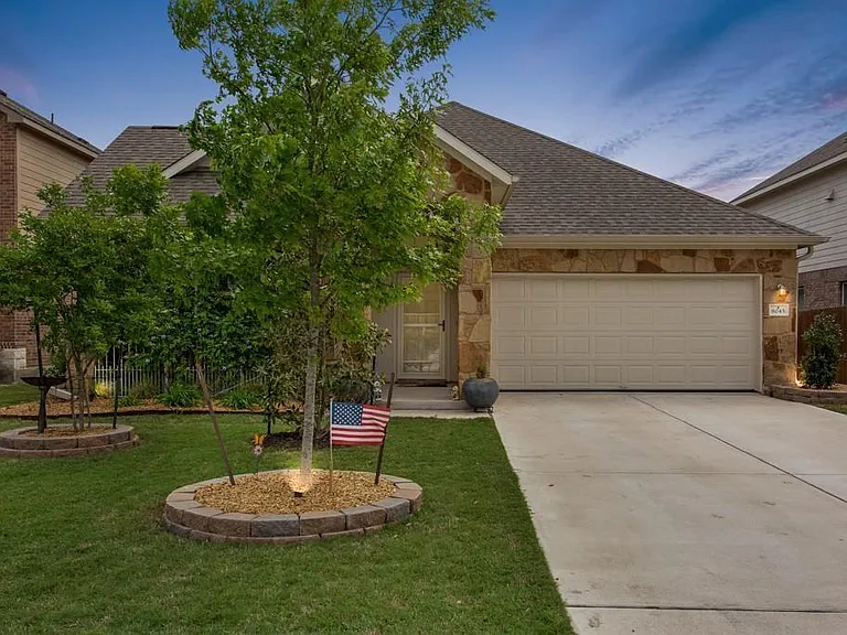 8045 Arezzo Dr — Photo 1