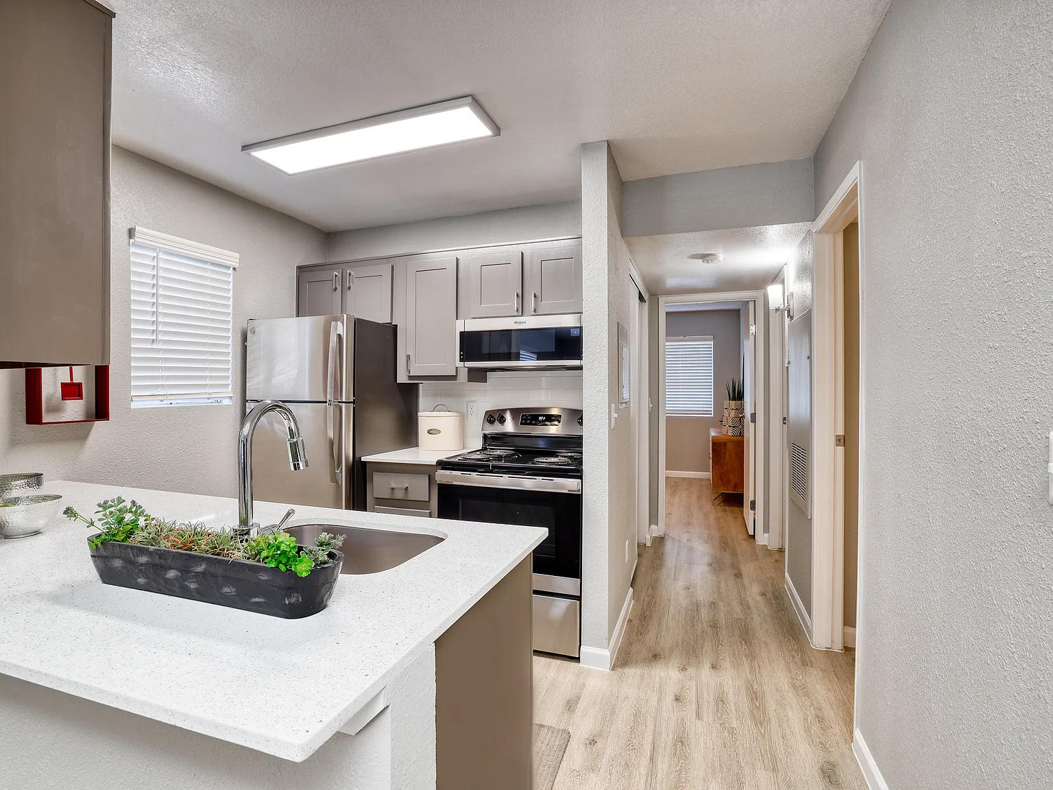 Jerome Apartments — Photo 1