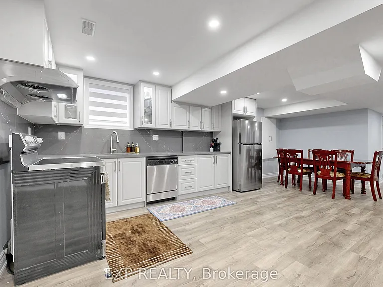 50 Walford Rd #LOWER — Photo 7